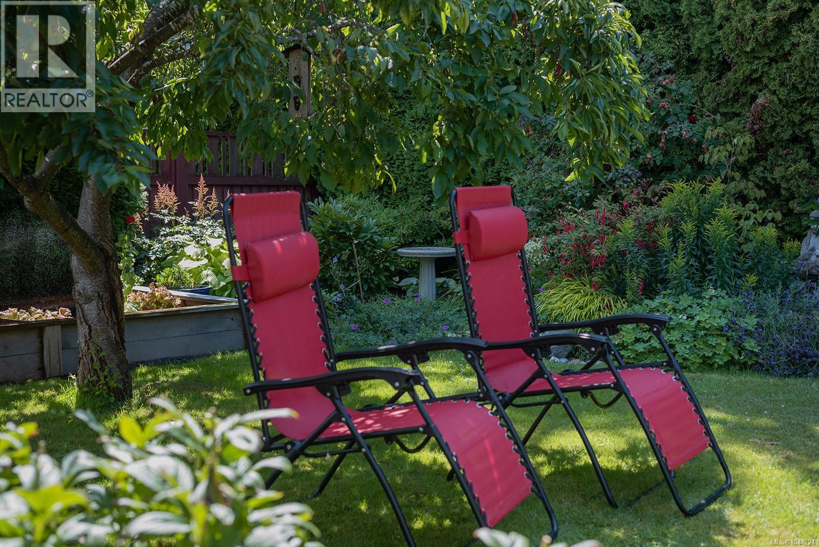1216 Gilley Cres - 22