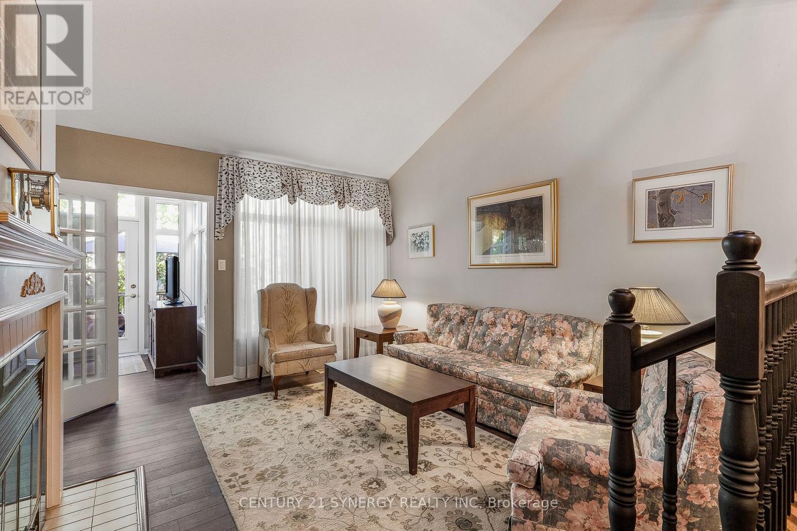 #16 32 INNESBROOK COURT - 14