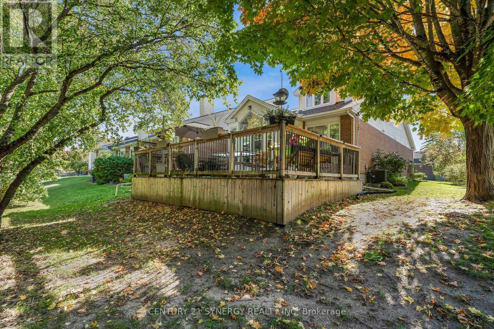 #16 32 INNESBROOK COURT - 35