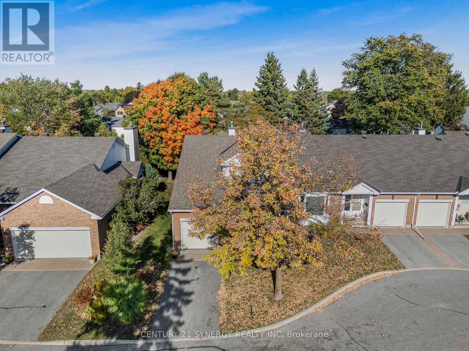 #16 32 INNESBROOK COURT - 38