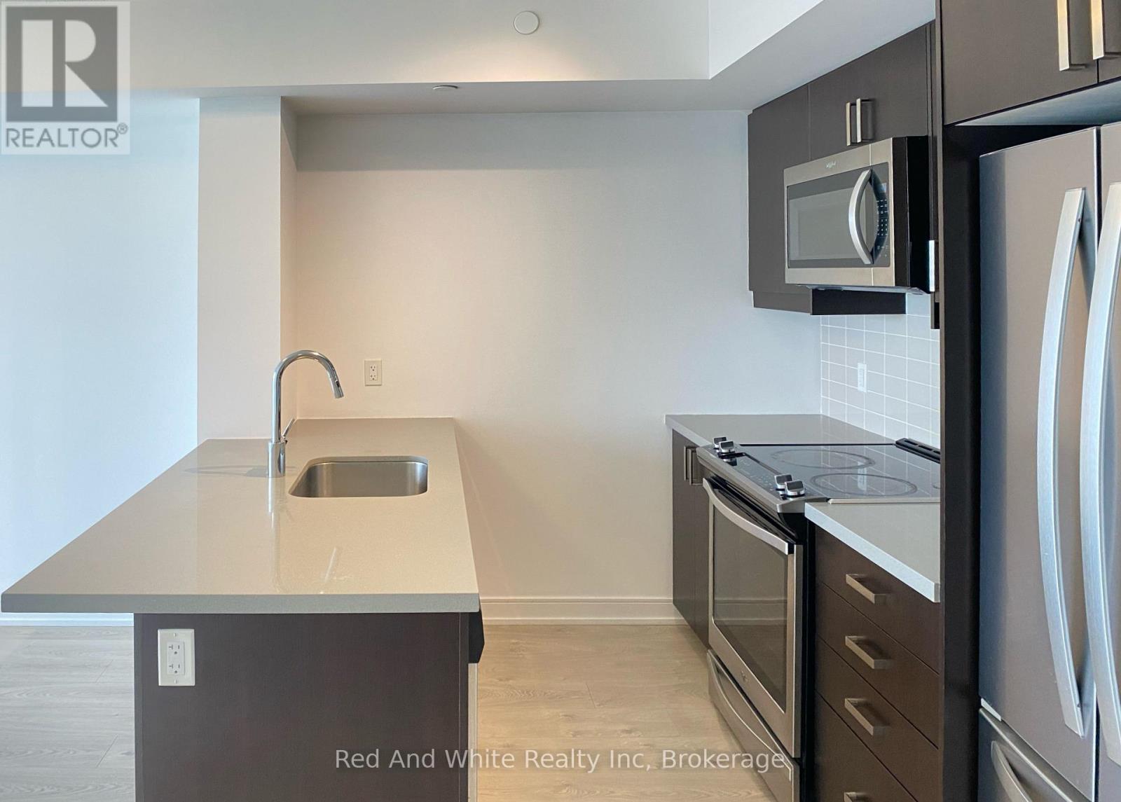 #3207 50 WELLESLEY STREET E - 13