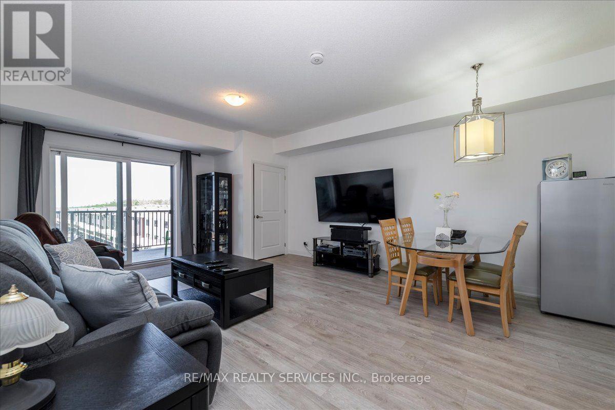 #314 54 KODA STREET - Image 10