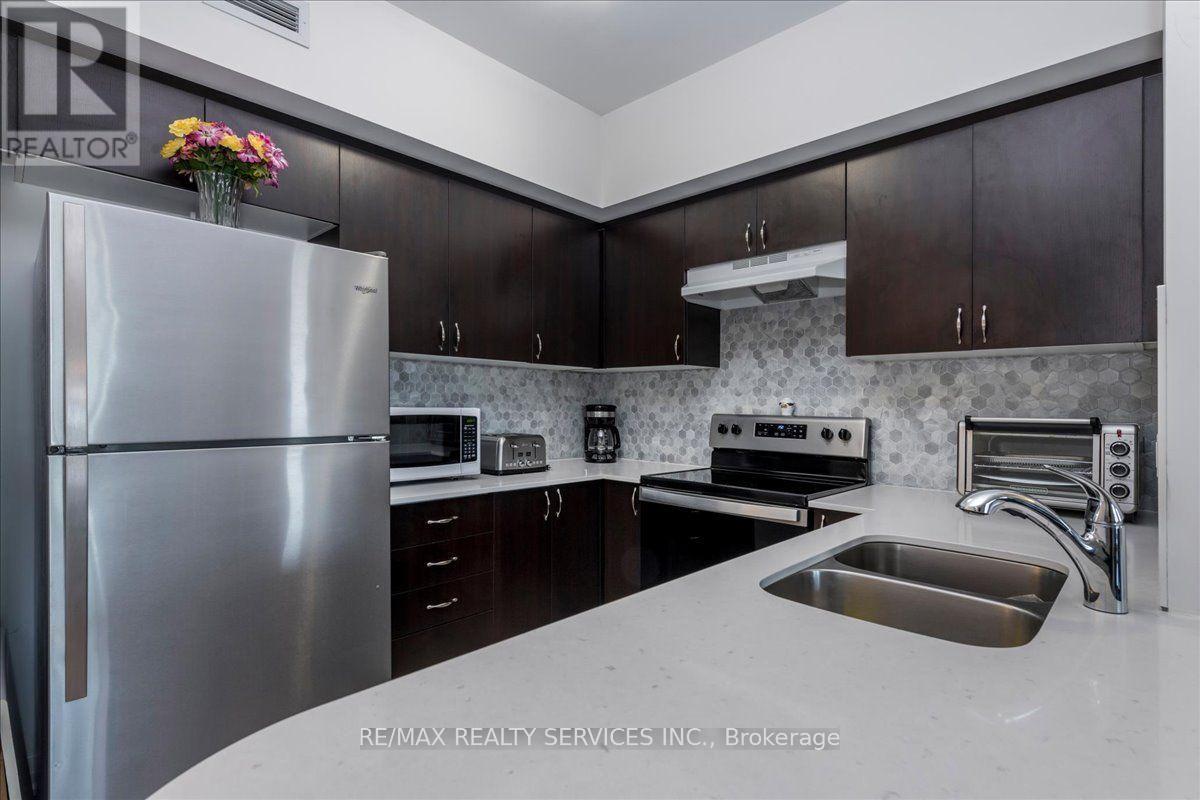 #314 54 KODA STREET - Image 4