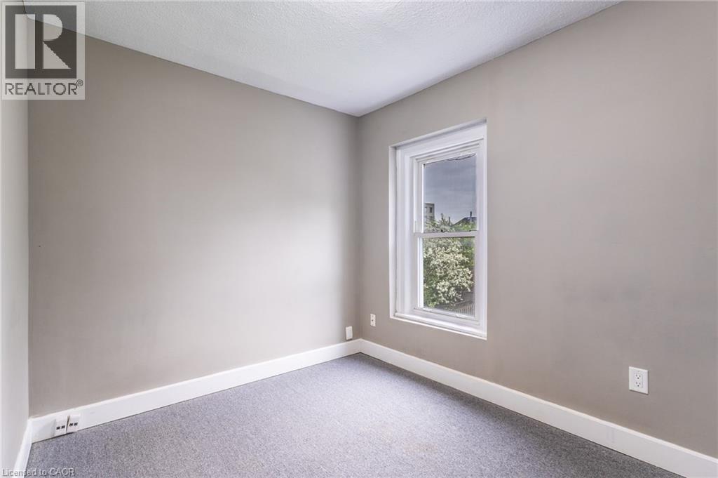 86 SMITH Avenue - Image 21