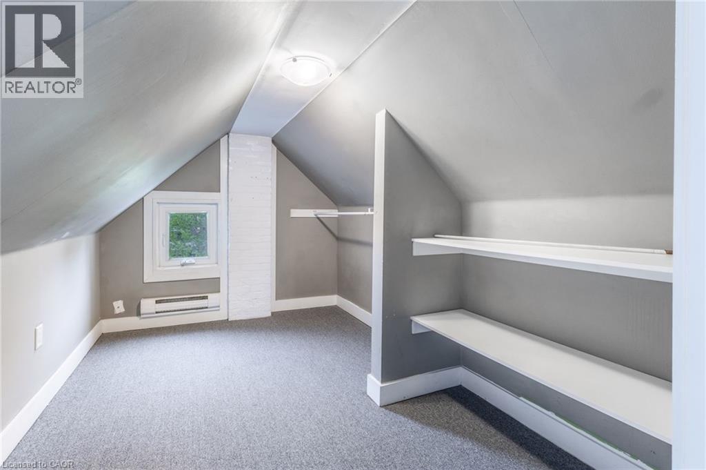 86 SMITH Avenue - Image 28