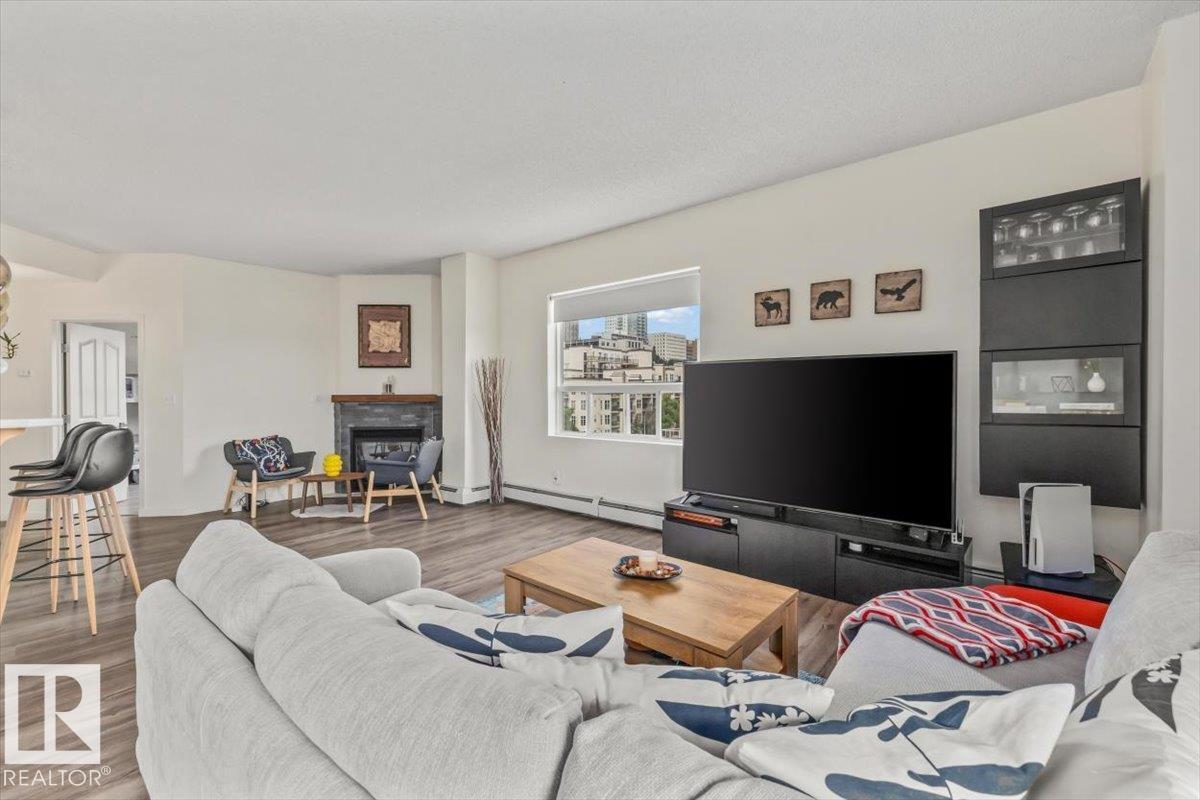#704 9707 105 ST NW - Image 15