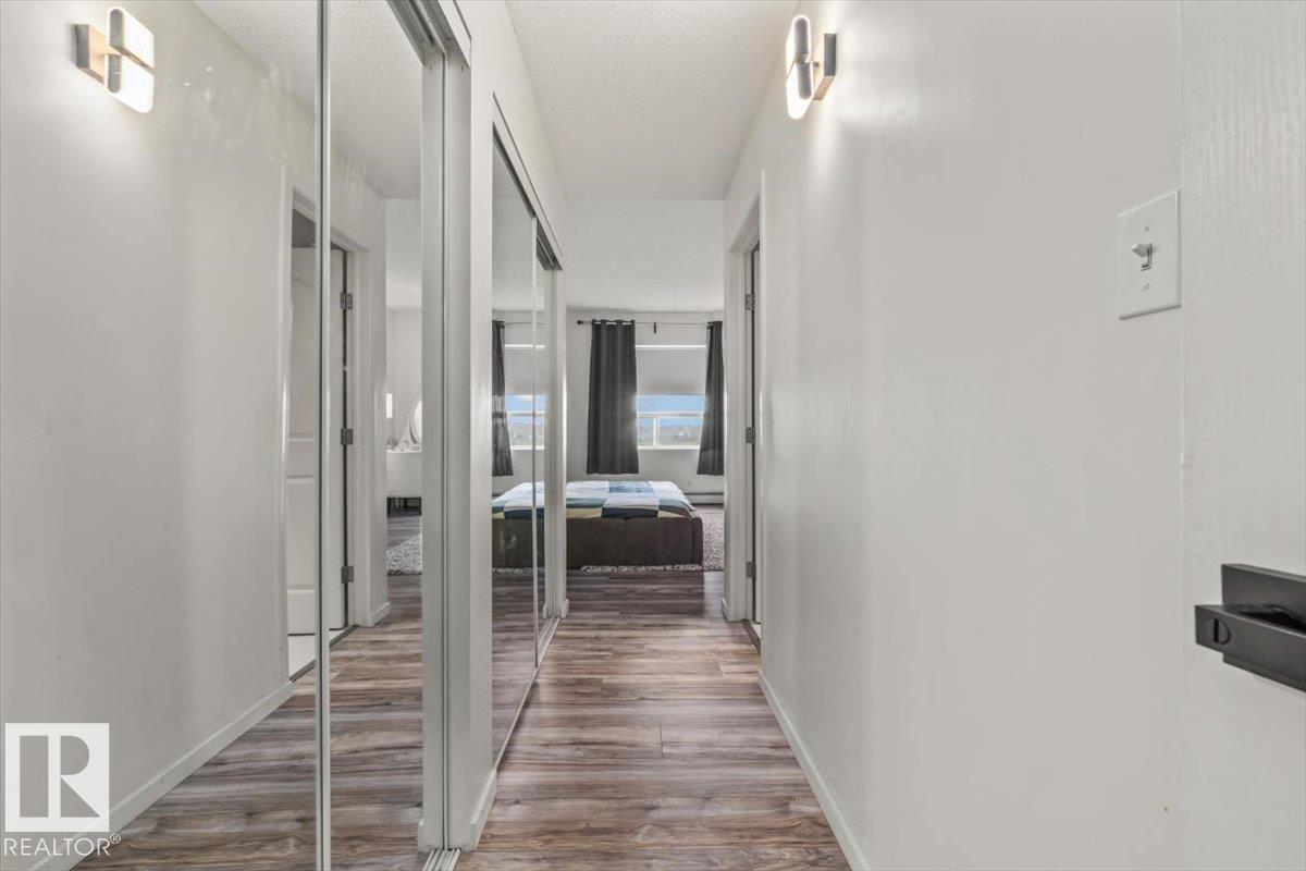#704 9707 105 ST NW - Image 17