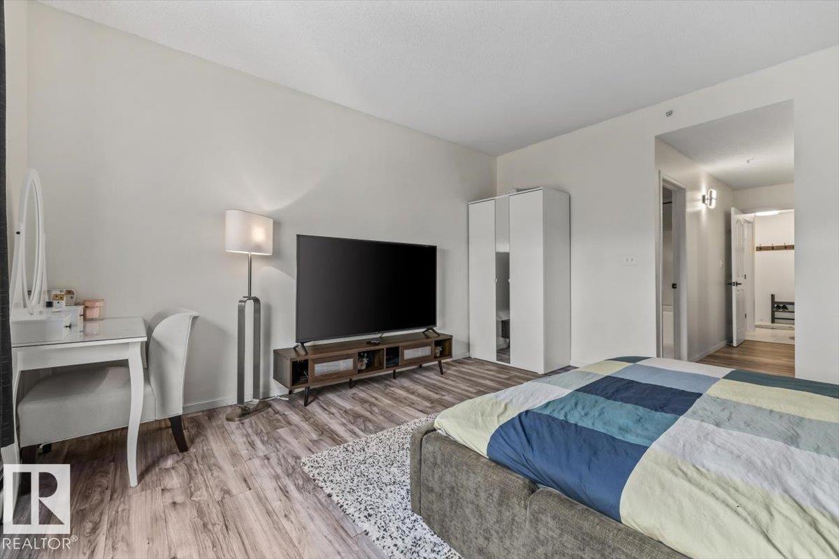 #704 9707 105 ST NW - Image 19