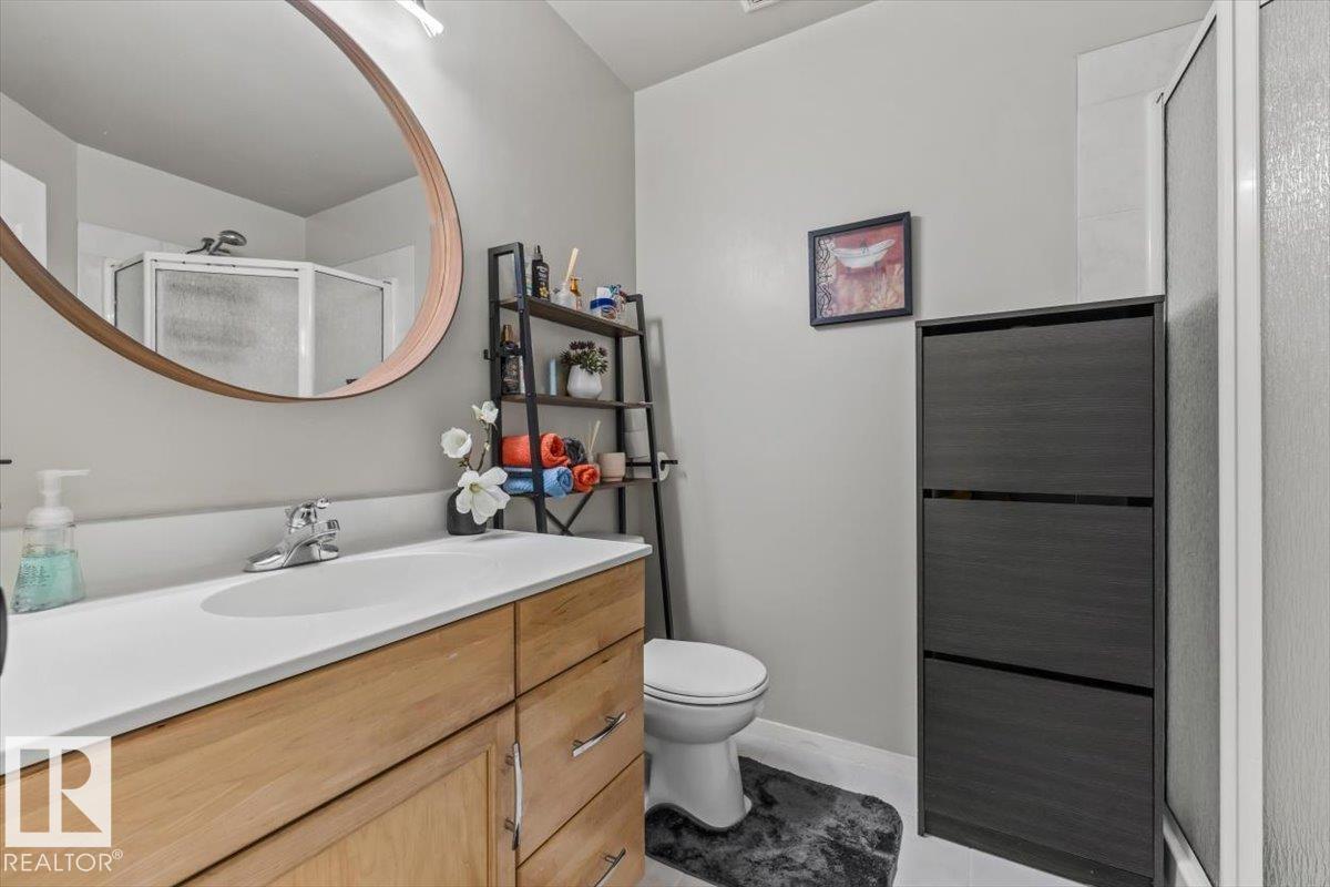 #704 9707 105 ST NW - 23