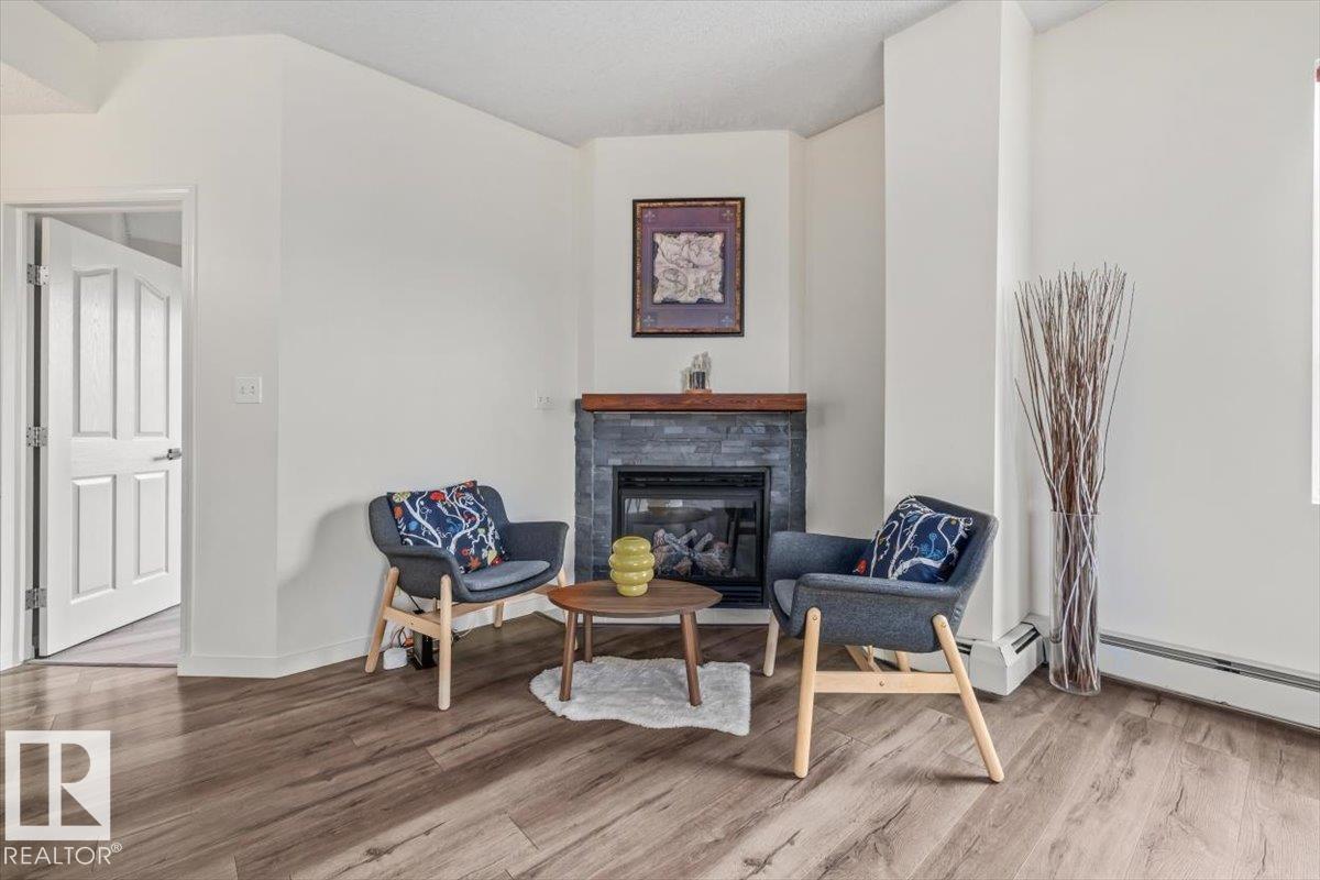 #704 9707 105 ST NW - 4