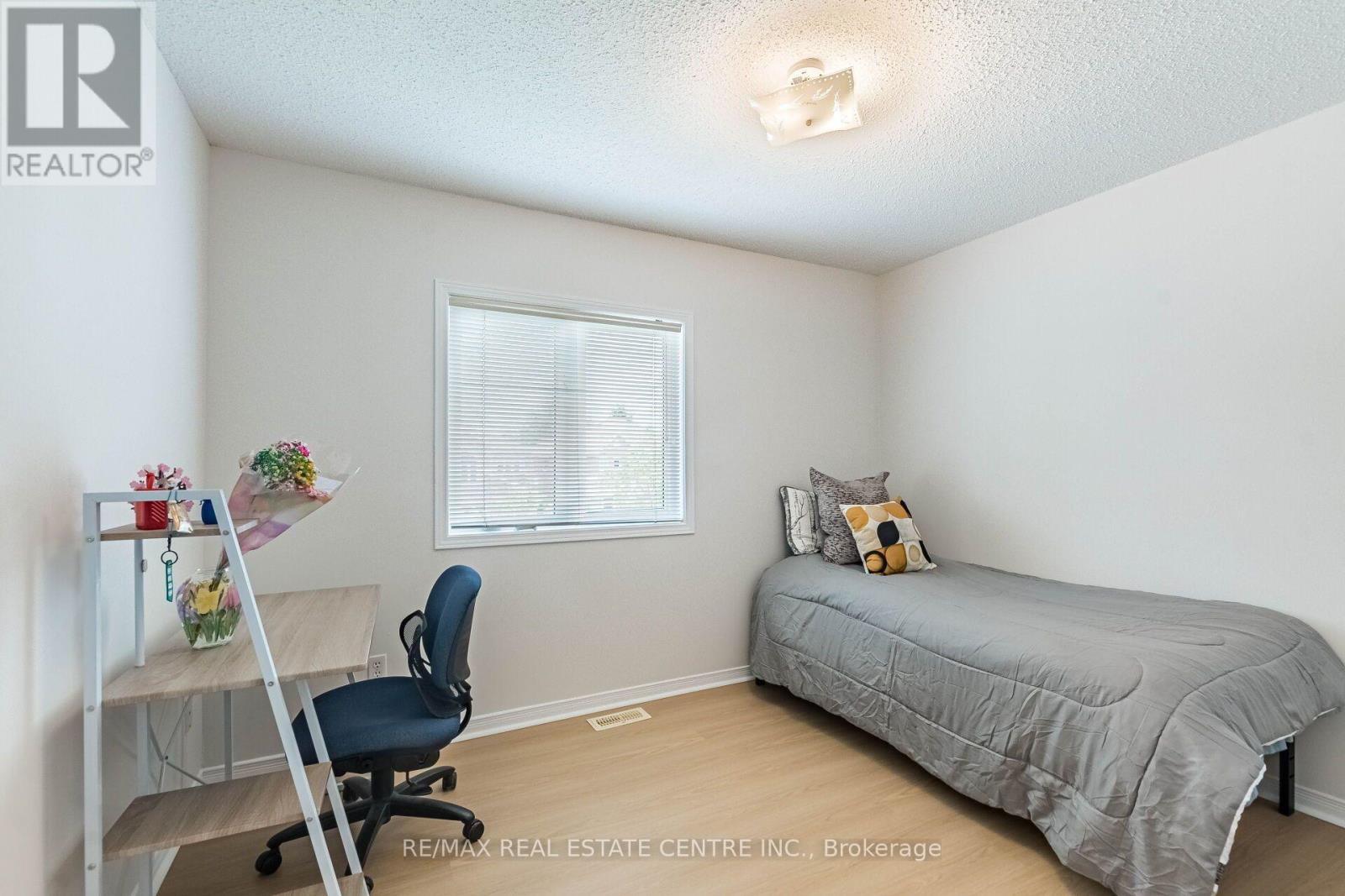 629 LUMBERTON CRESCENT - 24