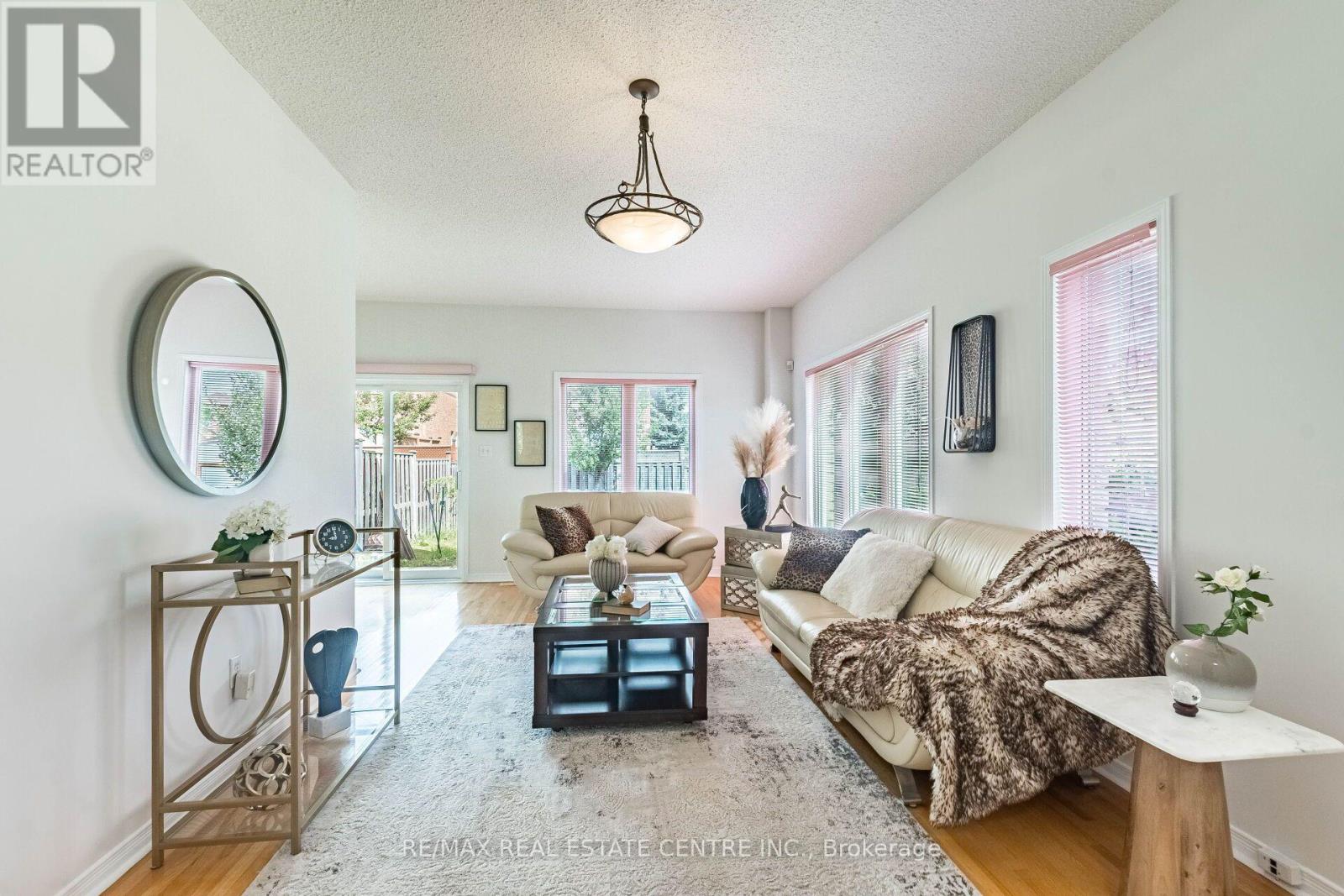 629 LUMBERTON CRESCENT - 8