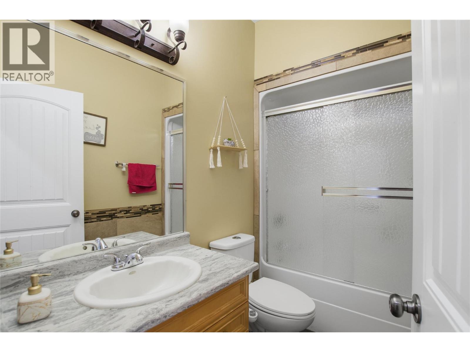 819 Arlington Court - 17