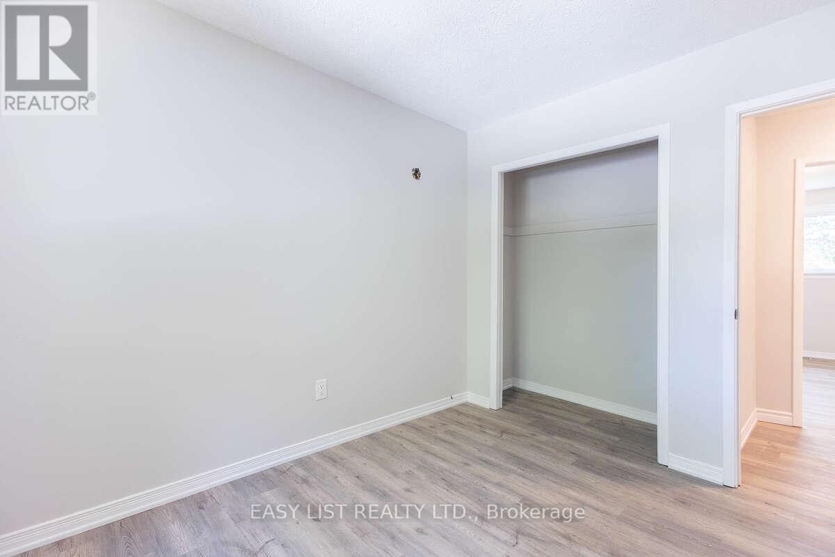 2651 MARSDALE DRIVE - 17