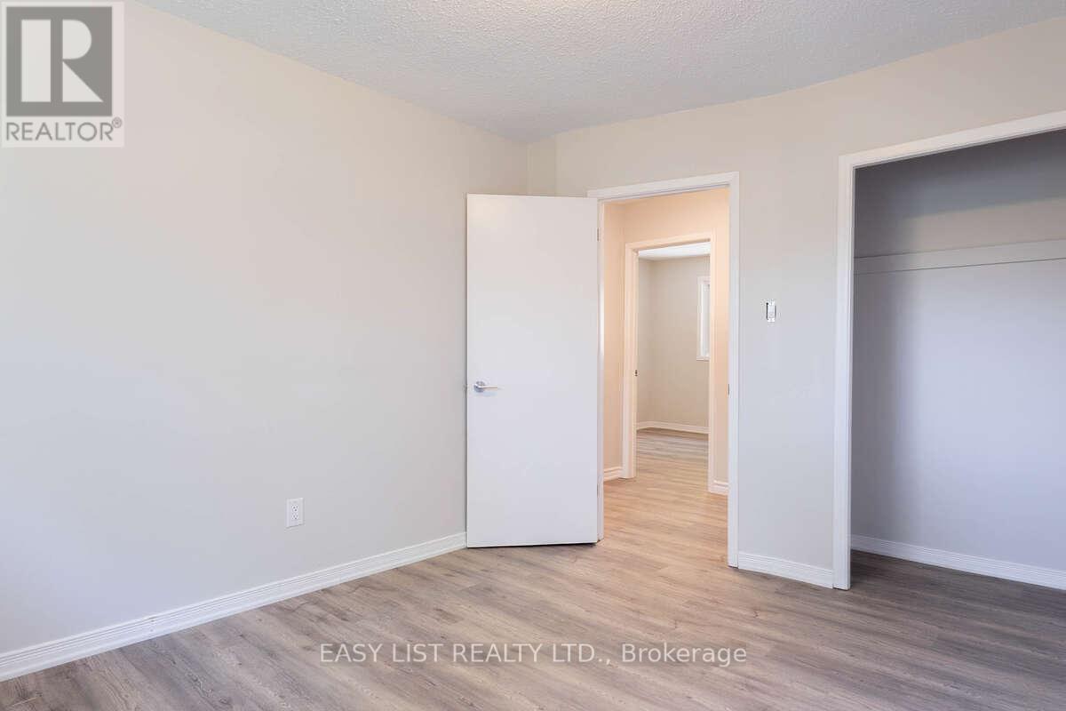 2651 MARSDALE DRIVE - 18