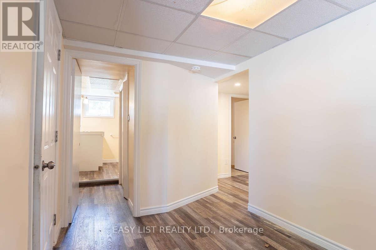 2651 MARSDALE DRIVE - 21