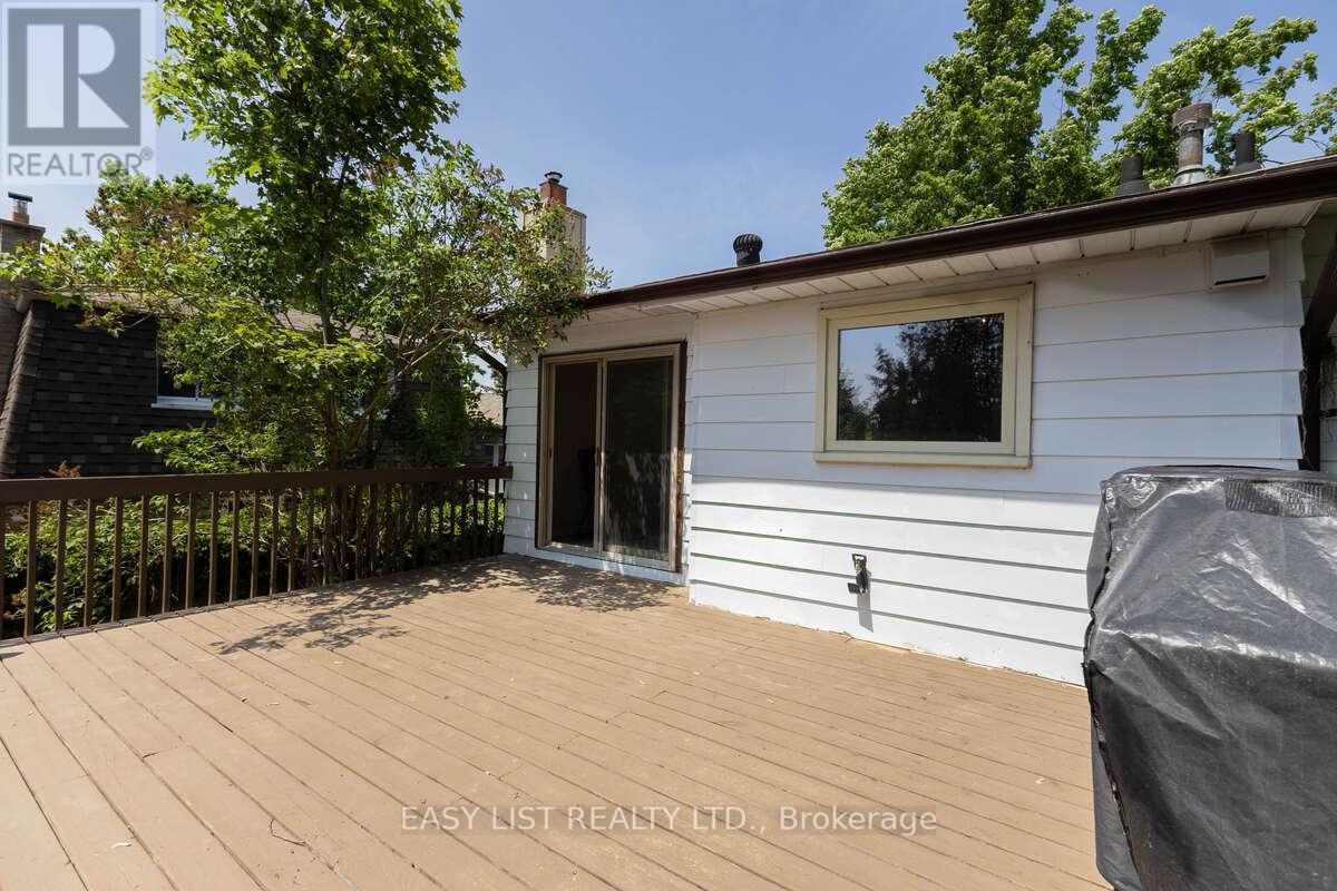2651 MARSDALE DRIVE - 31