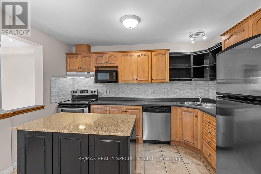 292 BRIARMEADOW DRIVE - 11