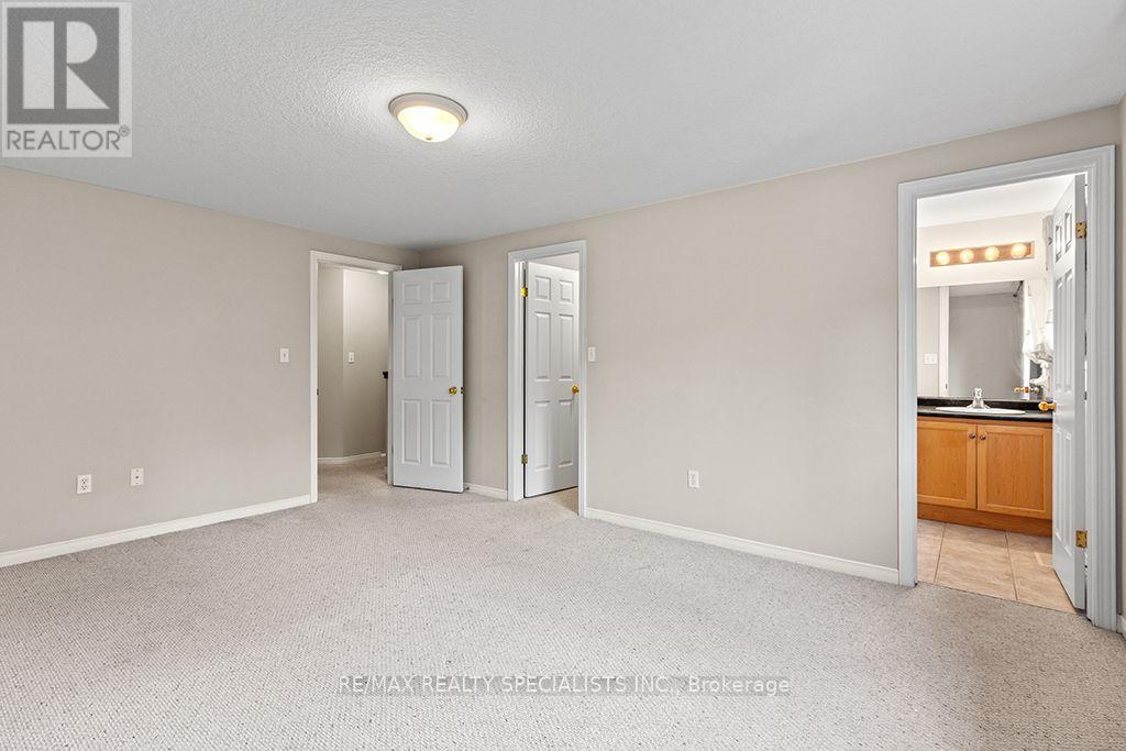 292 BRIARMEADOW DRIVE - 24