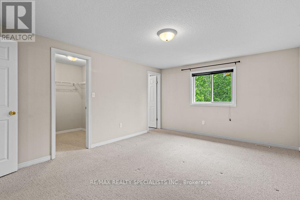 292 BRIARMEADOW DRIVE - 25