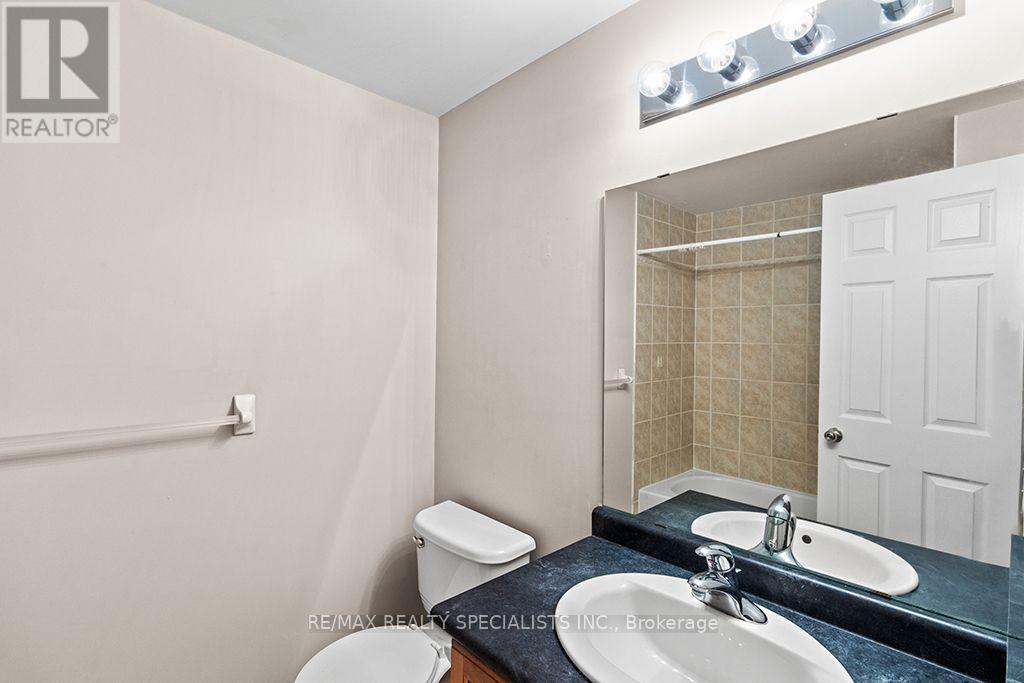 292 BRIARMEADOW DRIVE - 32