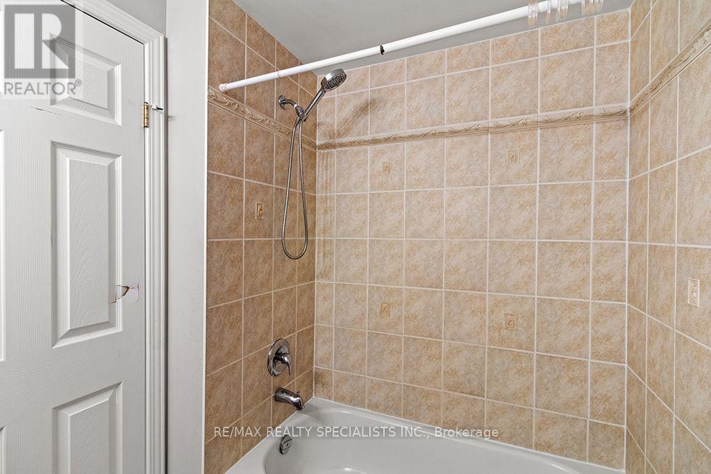 292 BRIARMEADOW DRIVE - 33