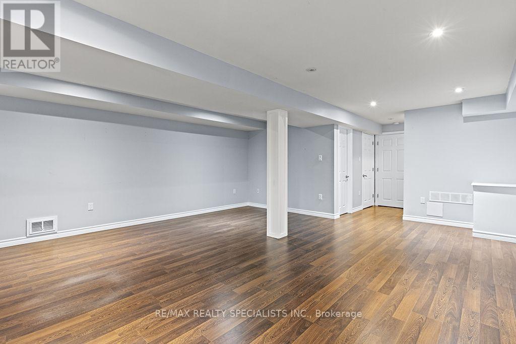 292 BRIARMEADOW DRIVE - 36