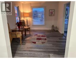 18 Forks Road E, Welland, ON L3B5K1 Photo 10
