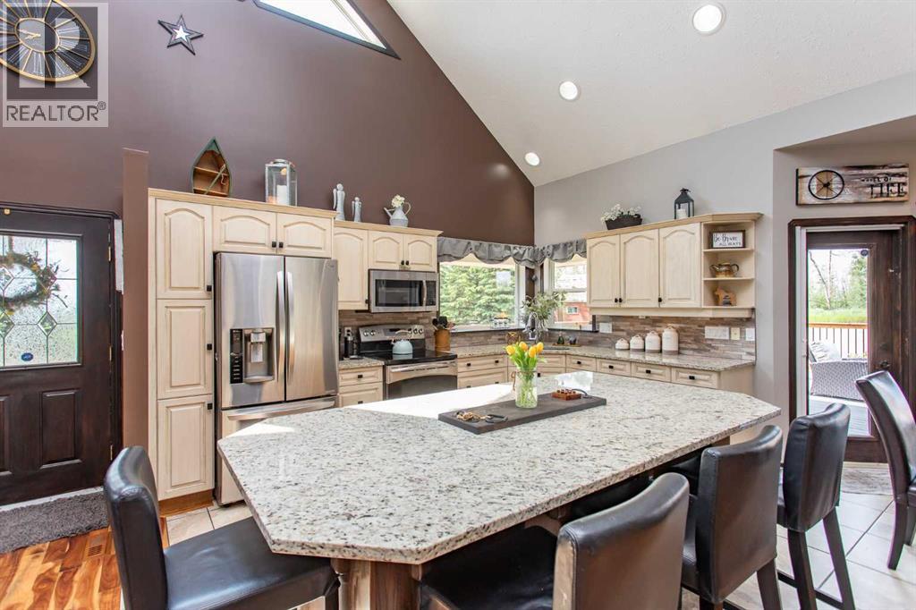 41104 Range Road 274, Rural Lacombe County