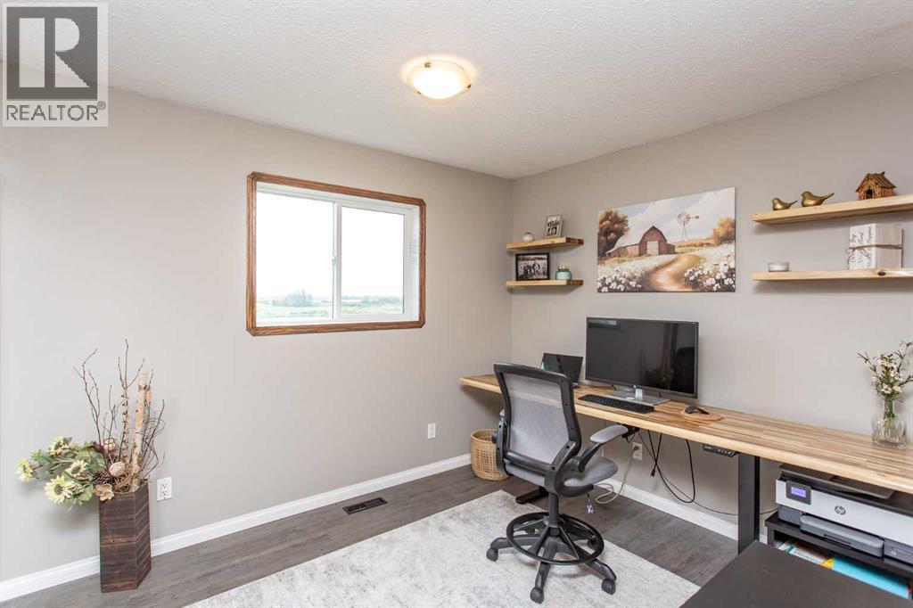 41104 Range Road 274, Rural Lacombe County