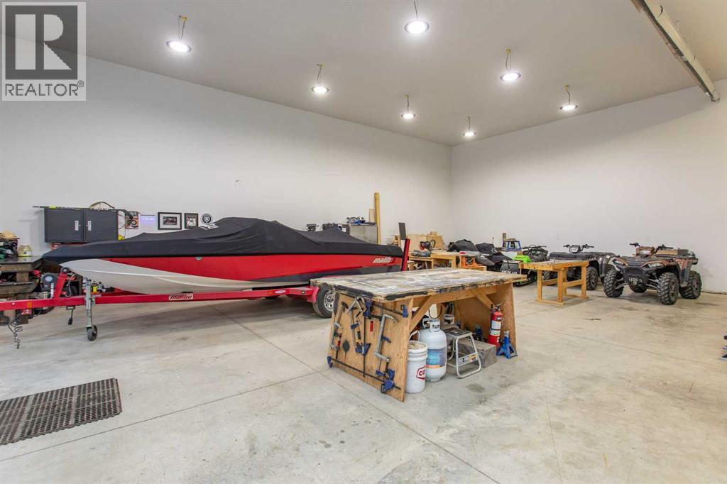 41104 Range Road 274, Rural Lacombe County
