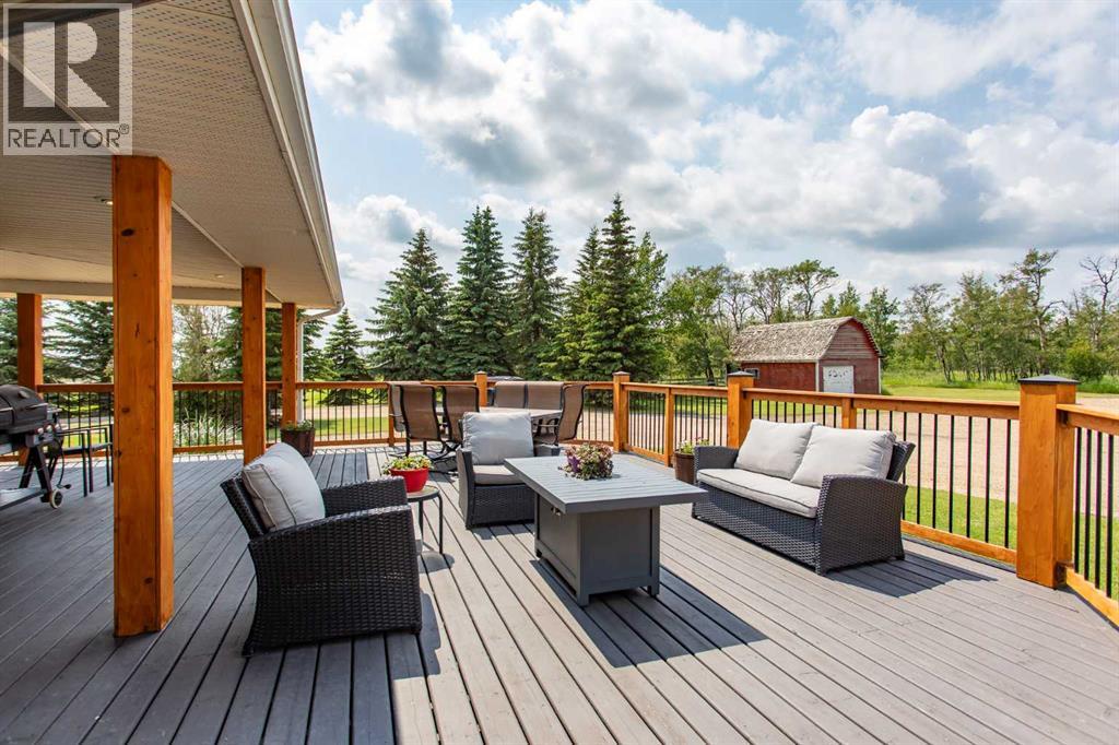41104 Range Road 274, Rural Lacombe County