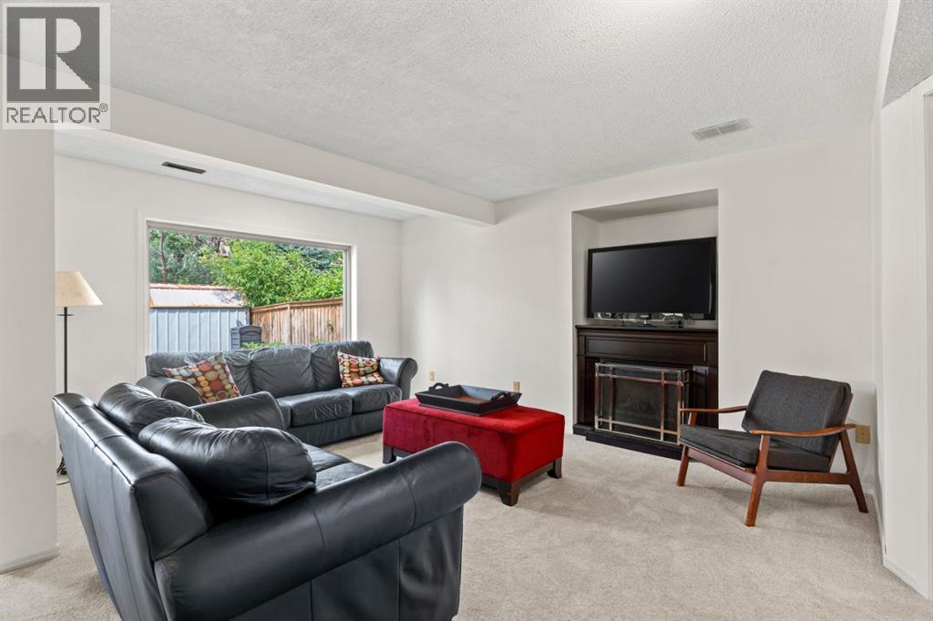 626 Hawkhill Place NW - Image 33
