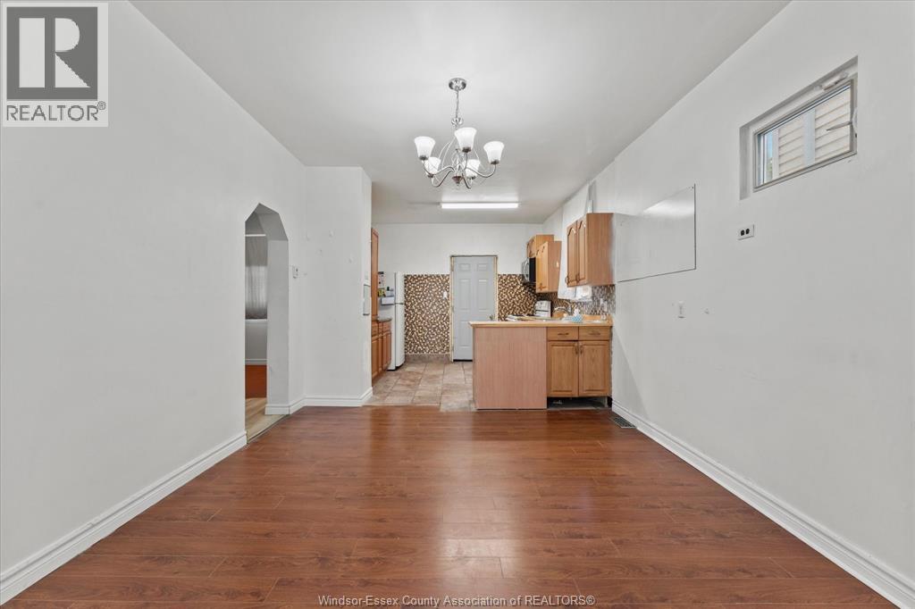 328 JOSEPHINE AVENUE - Image 10