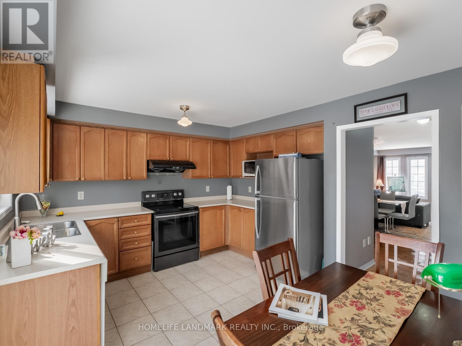 #28 4950 ALBINA WAY - 5