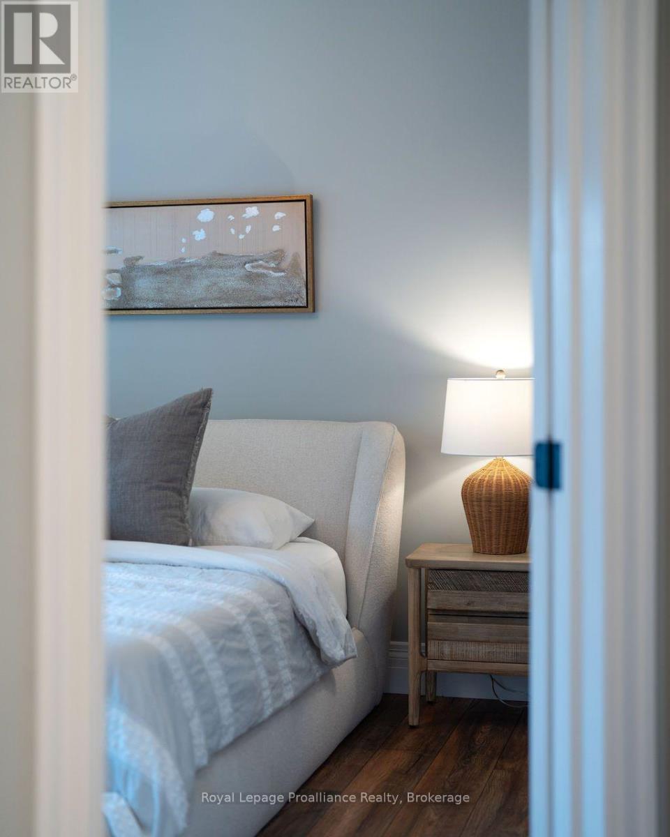 45 AMBROSIA TERRACE - 26