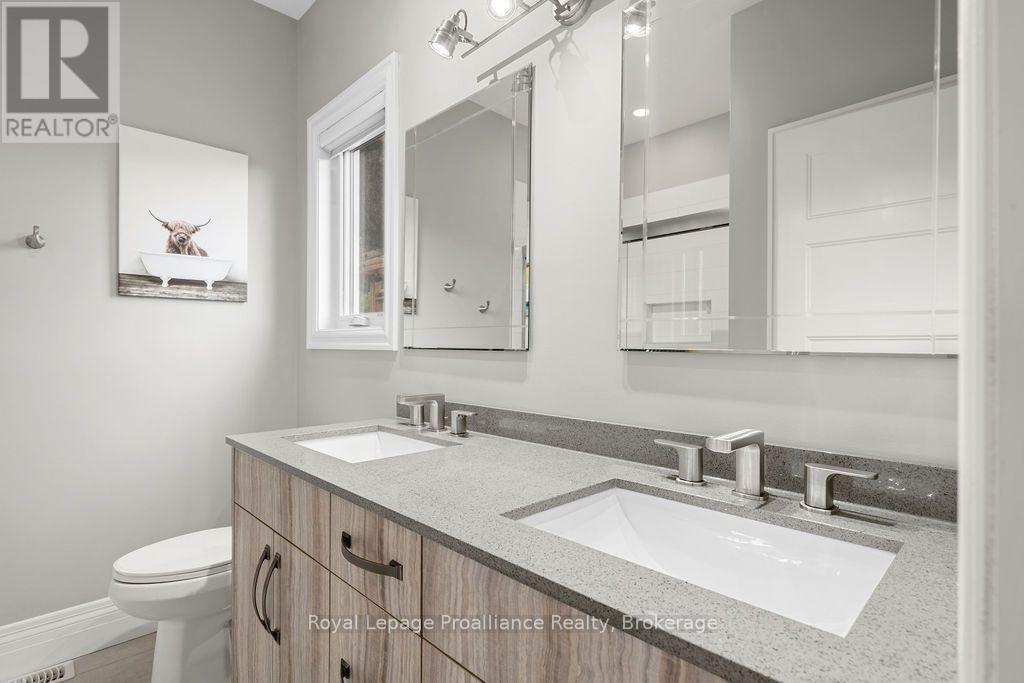 45 AMBROSIA TERRACE - 29