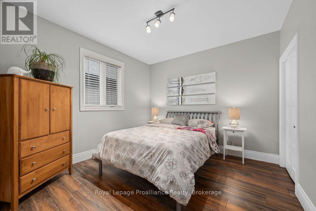 45 AMBROSIA TERRACE - 30