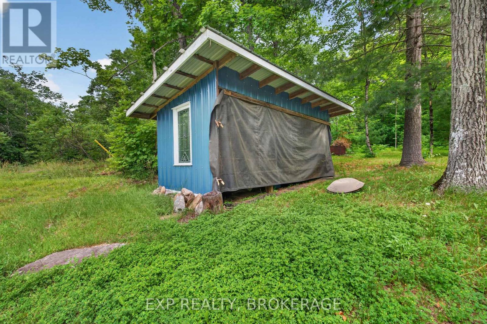 1058 PERRY ROAD - 29