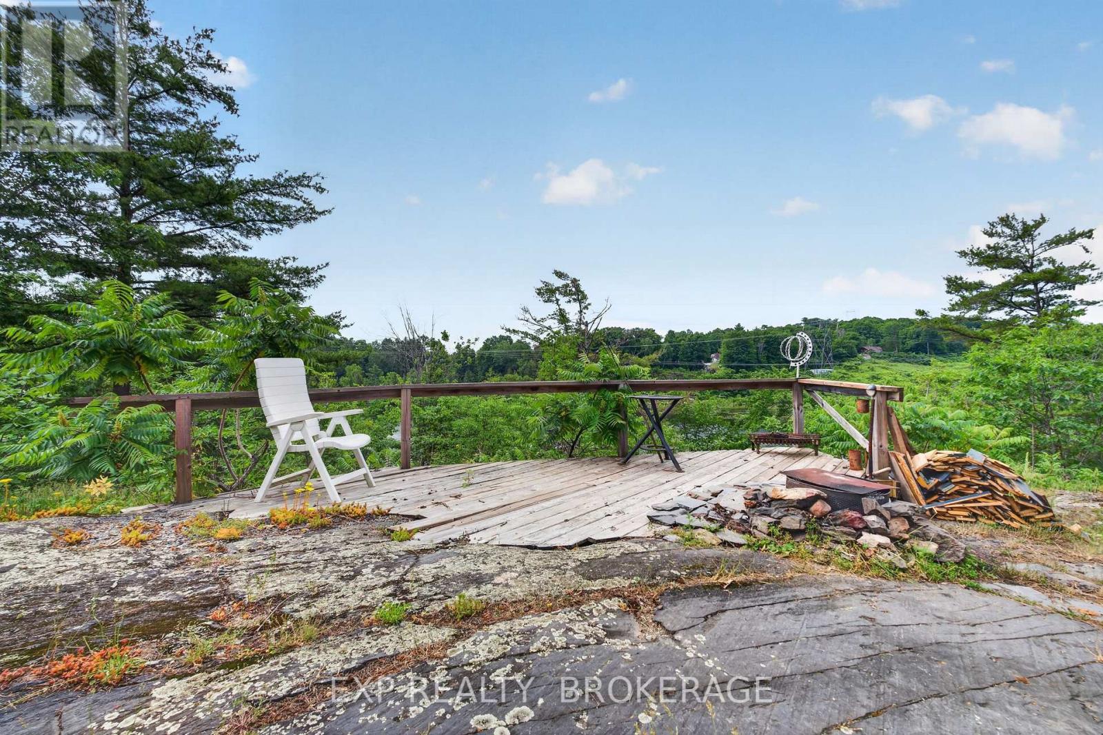 1058 PERRY ROAD - 9