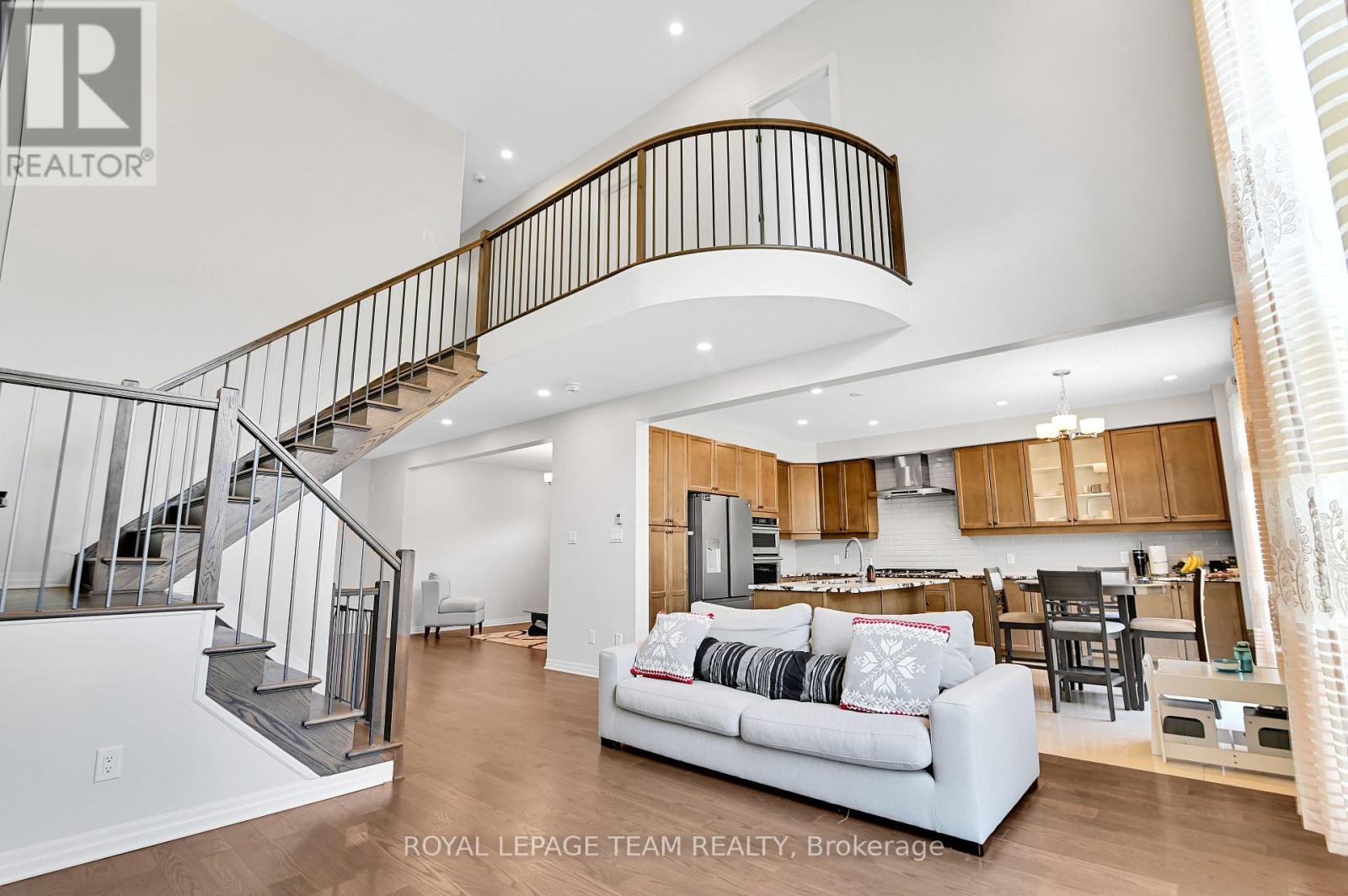 House for Rent in Ottawa – 192 SOUTHBRIDGE STREET, Ottawa – By Peter Sagos - Image 9