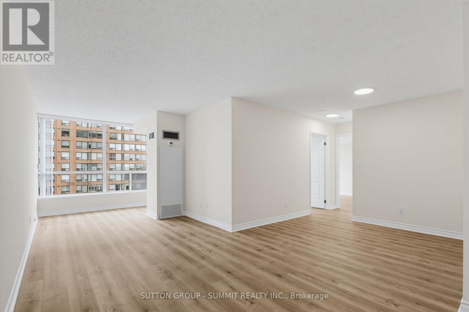 #611 1276 MAPLE CROSSING BOULEVARD - 13
