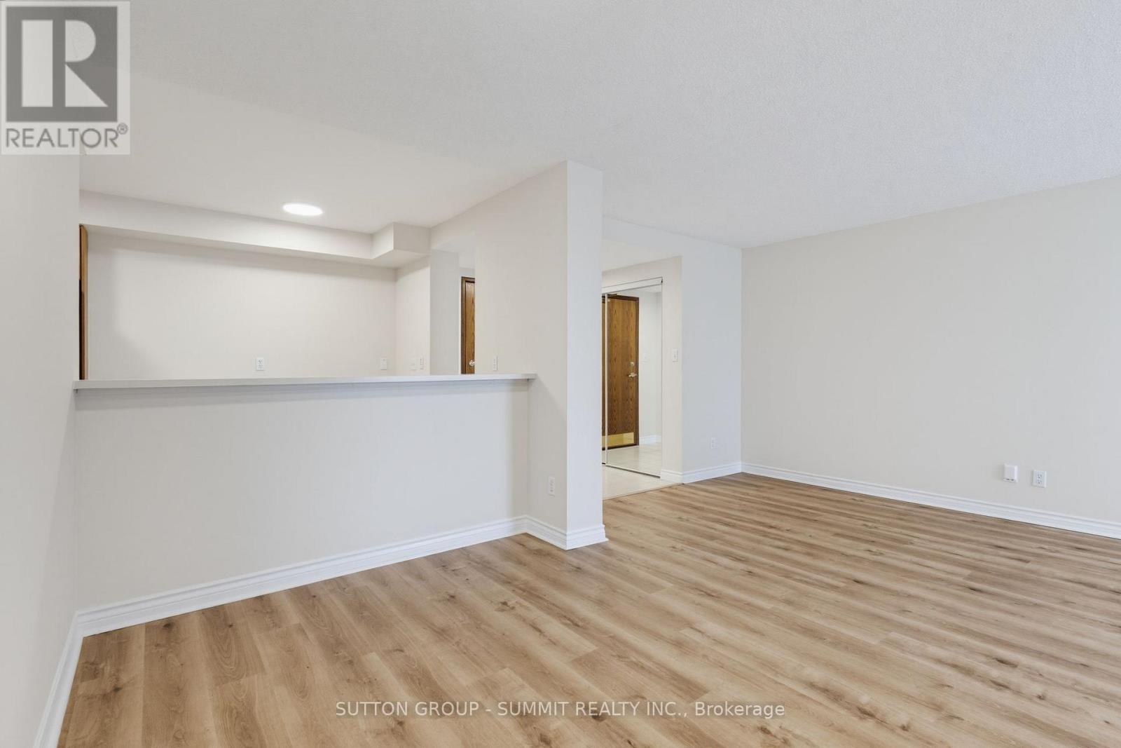 #611 1276 MAPLE CROSSING BOULEVARD - 23