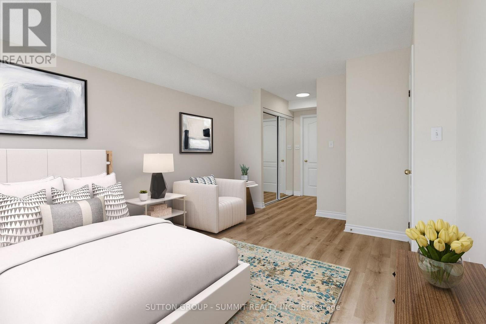 #611 1276 MAPLE CROSSING BOULEVARD - 28