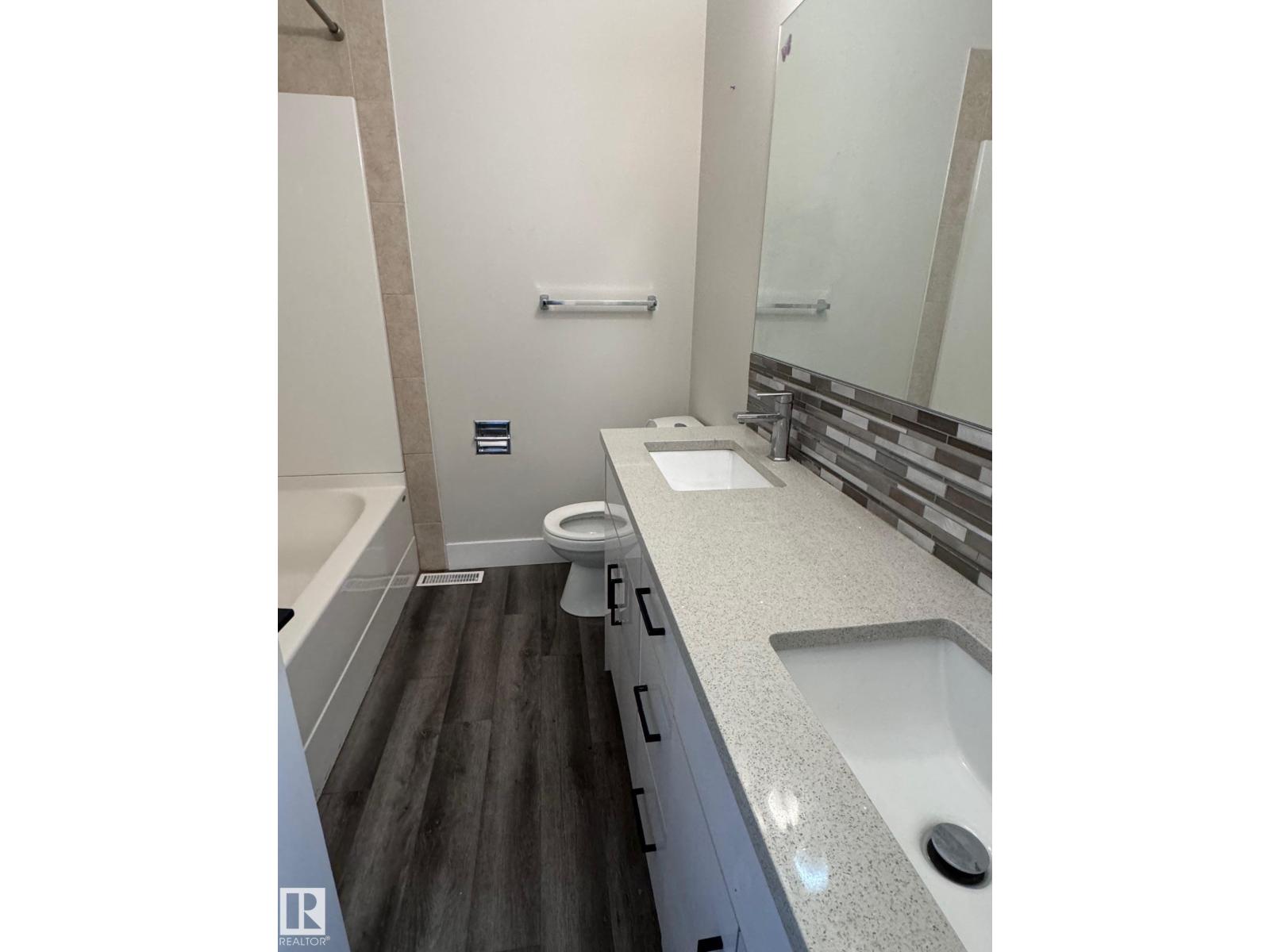 7604 7606 75 ST NW - Image 8