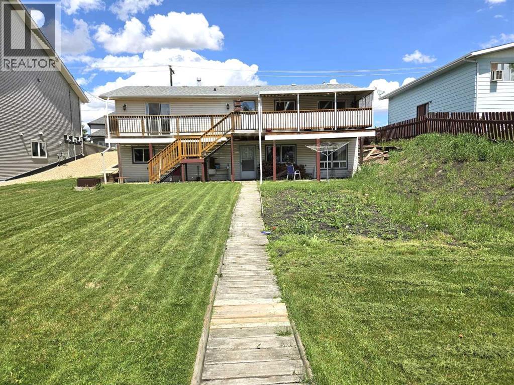 5039 56 Street E, Innisfail — photo 3