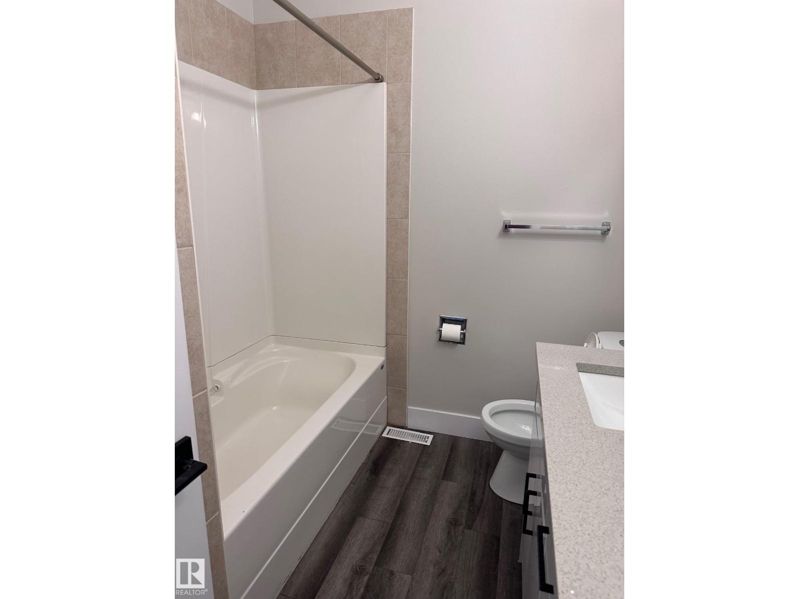7604 7606 75 ST NW - 17