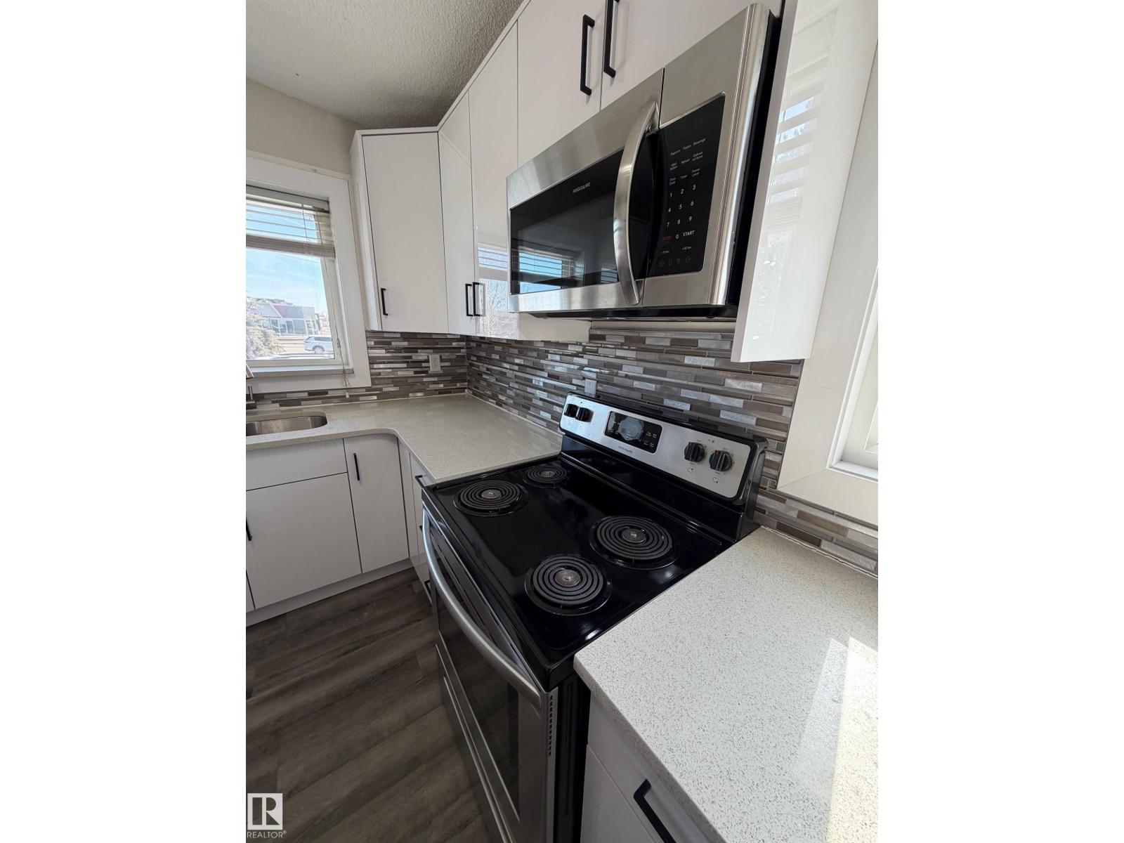 7604 7606 75 ST NW - Image 14