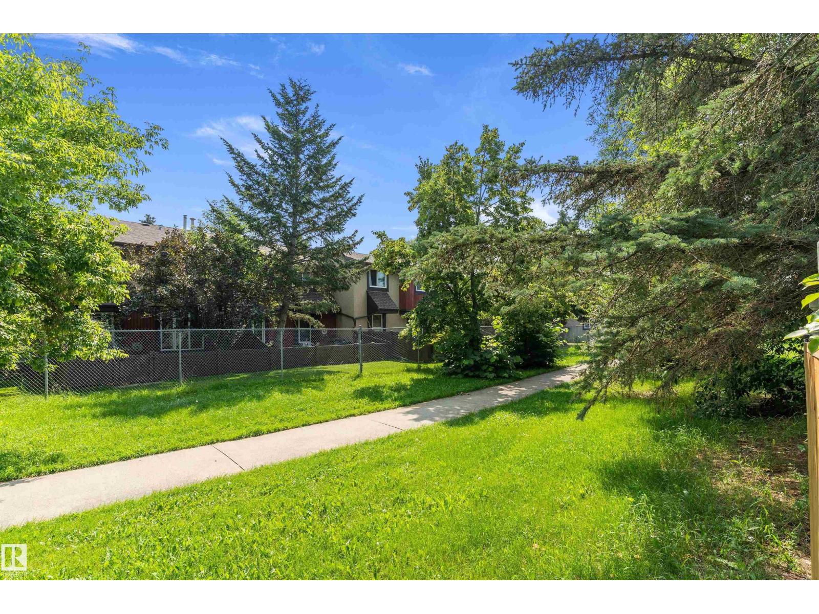 8311 184 ST NW - 40