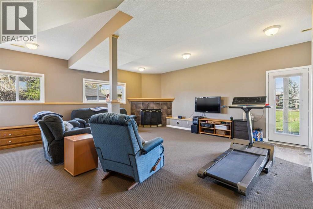 232 Hillcrest Court - 27
